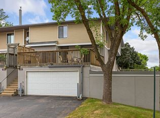 1151 Trailwood N, Hopkins, MN 55343