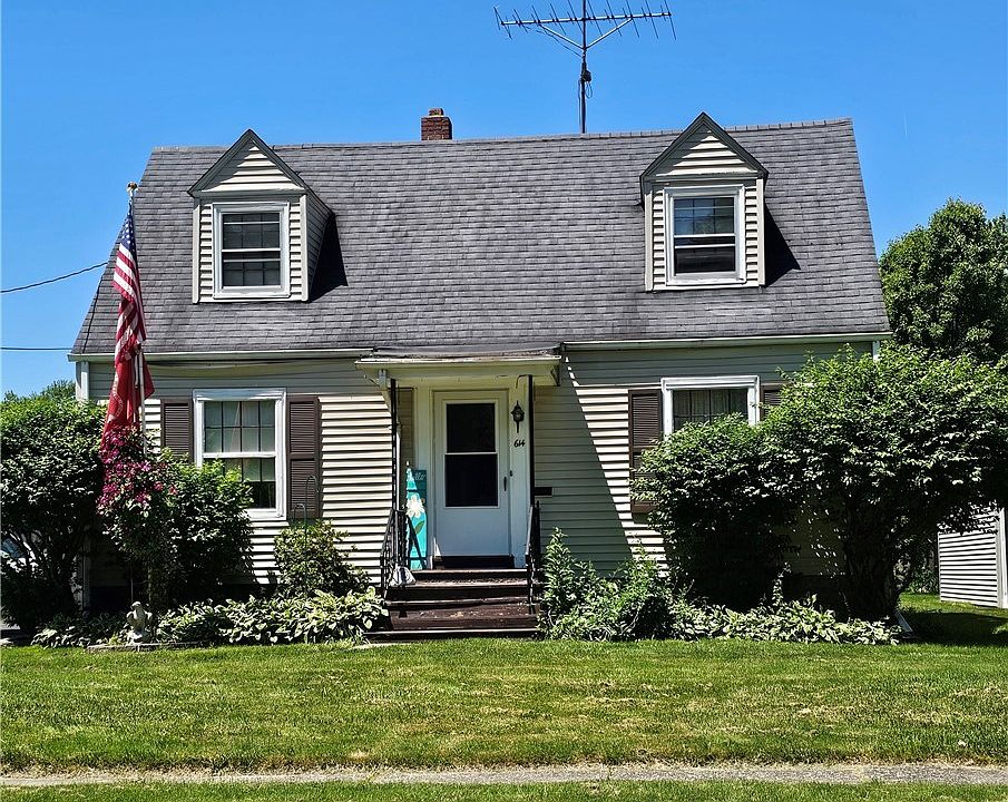 1st image of 614 Meadowbrook Ave SE