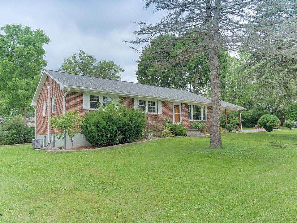 220 Denby St, Radford, VA 24141 Zillow