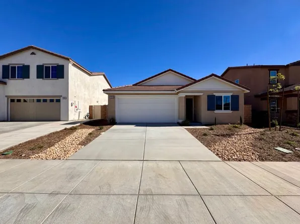 31050 Rosebud Dr, Winchester, CA 92596