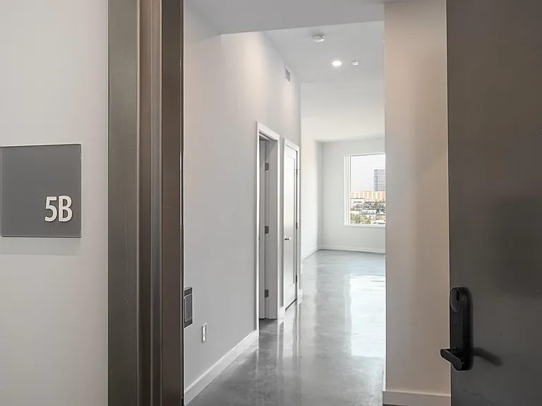 233 Newark Ave #4A — Photo 21