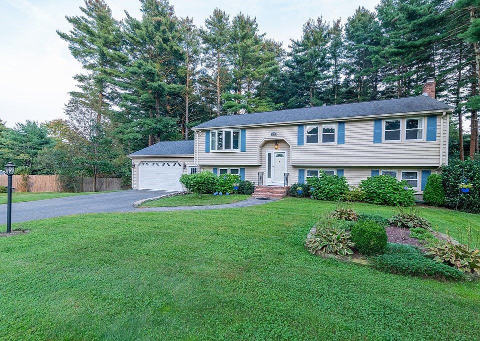 116 Gilbert Dr Stoughton Ma 02072 Zillow