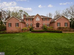 7 Hurlingham Ct, Pikesville, MD 21208