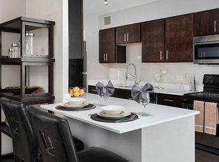 5629 N Kenmore Ave #1706, Chicago, IL 60660