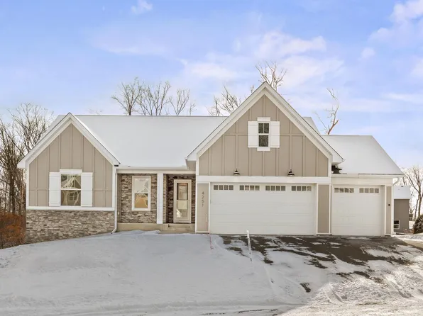 4251 Maple Hurst Dr N, Rockford, MN 55373