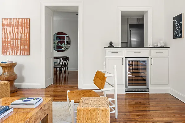 Sold by Compass | media 4