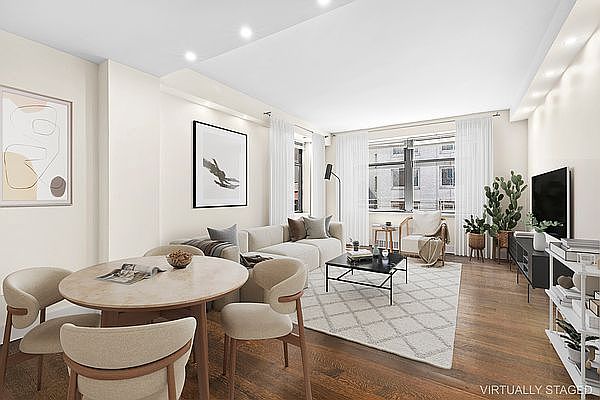 1st image of 100 W 58th St APT 14F