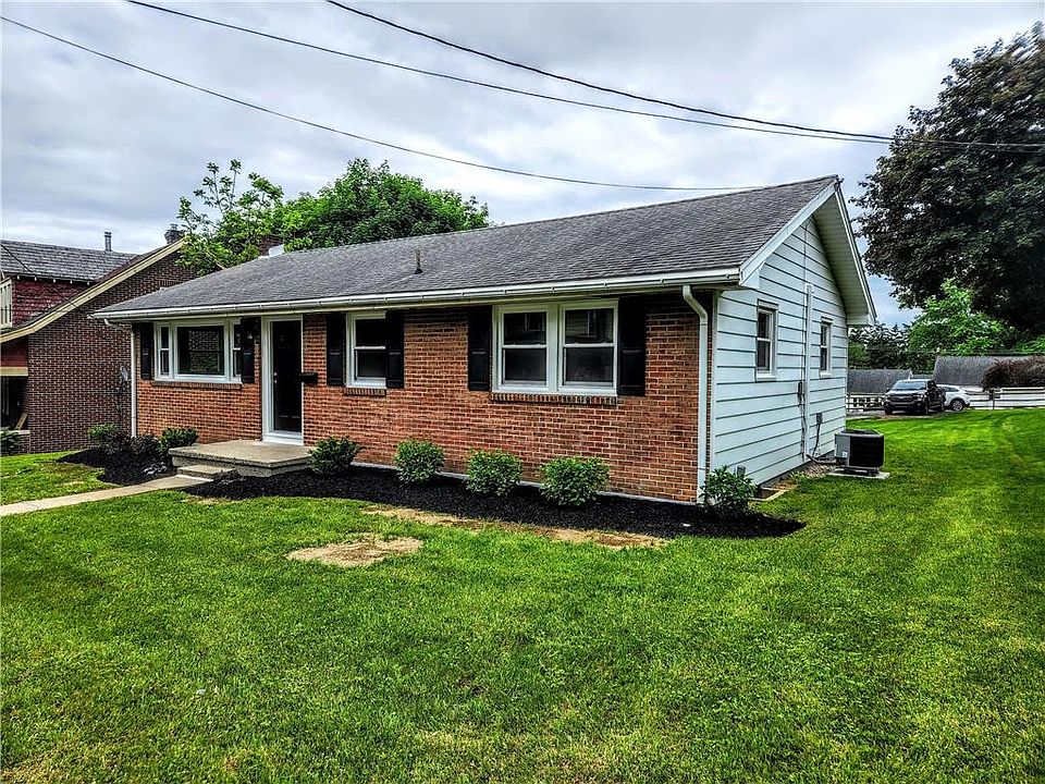324 W Main St, Bath, PA 18014 Zillow