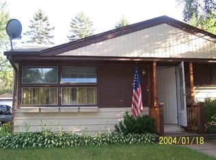 1576 Conway St, Saint Paul, MN 55106