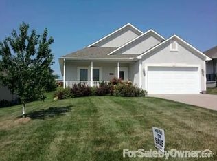 1511 Park Pl, Atchison, KS 66002