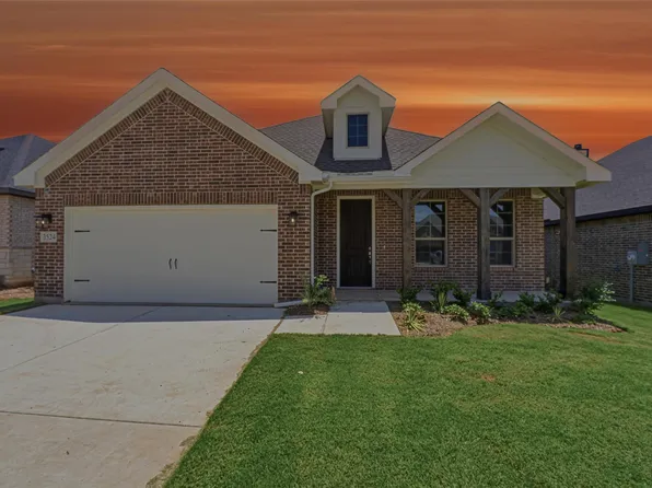 3524 Helena St, Gainesville, TX 76240