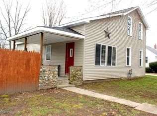 206 S Byron St, Homer, MI 49245