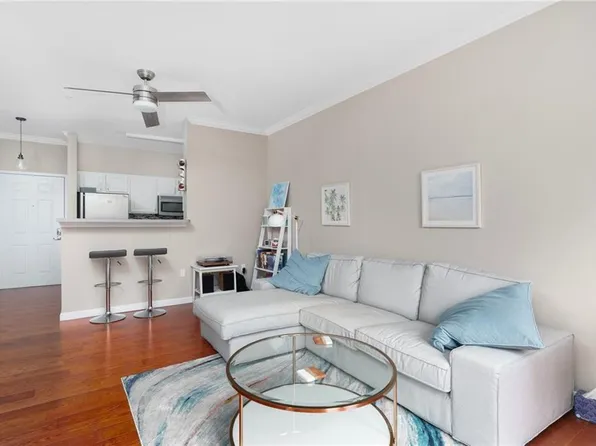 903 Providence Pl #310, Providence, RI 02903