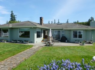 9582 McGlinn Dr, La Conner, WA 98257