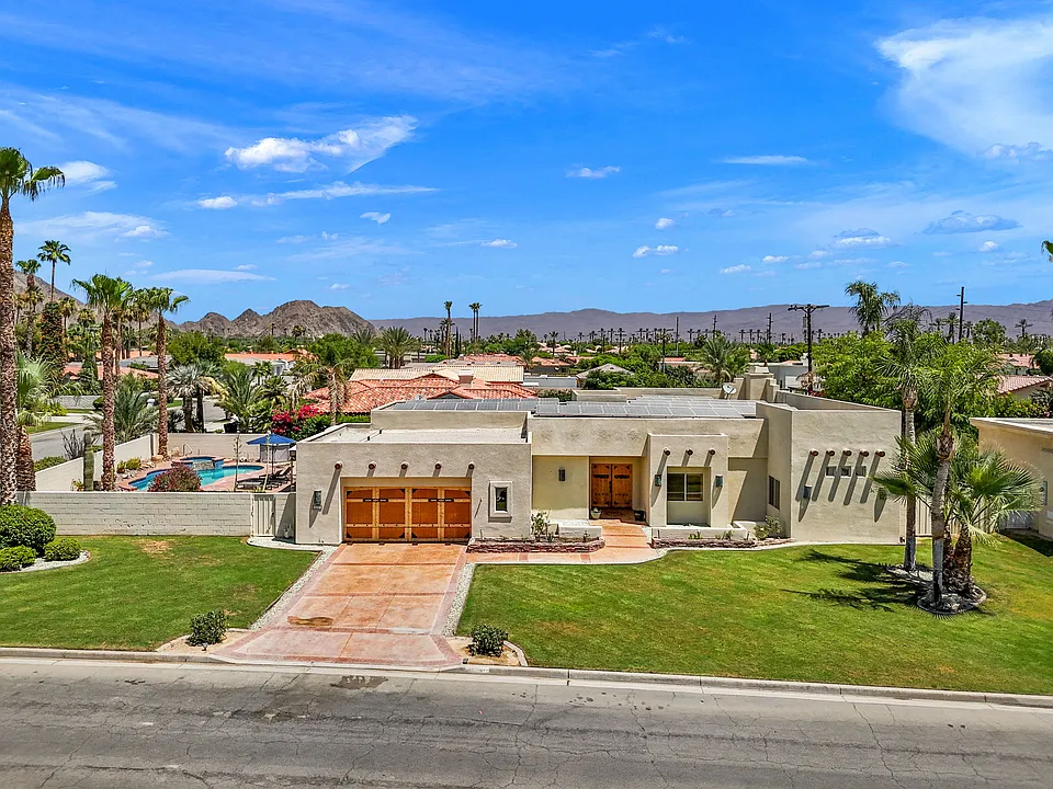78710 Avenida Naranja