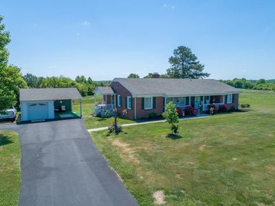 5084 Henrico Rd, Buffalo Junction, VA, 24529