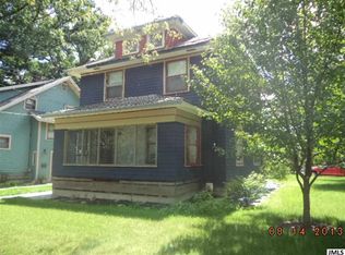 725 Woodlawn Ave, Jackson, MI 49203