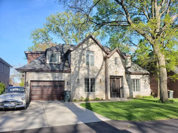 6839 N Cherry Ln, Lincolnwood, IL 60712