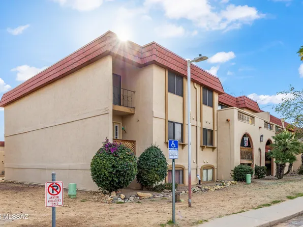 461 W Yucca Ct, Tucson, AZ 85704