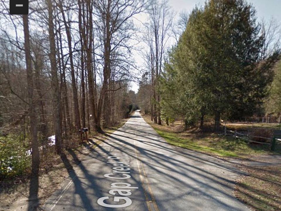 2nd image of 840 Gap Creek Rd