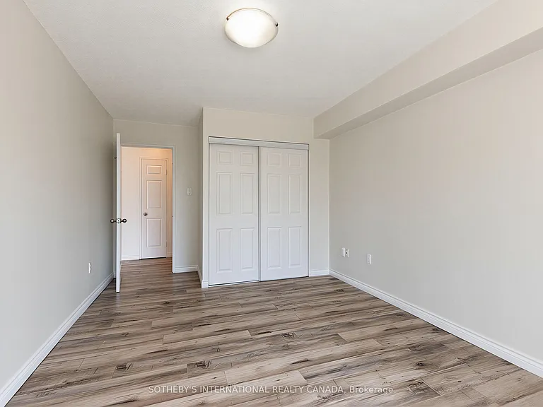 45 Carlton St #403 — Photo 14