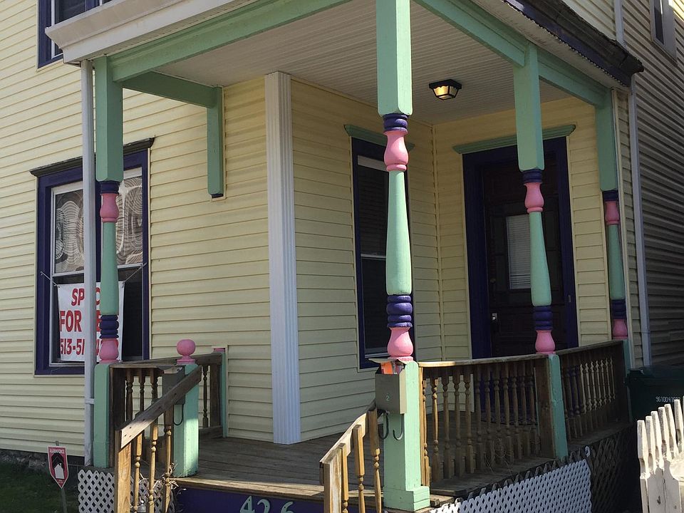 1st image of 426 Stanley Ave #1