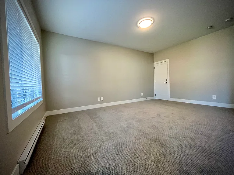 2883 Constellation Ave — Photo 6