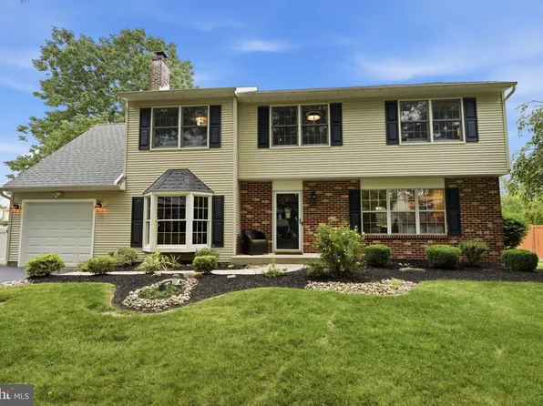 1461 Woodview Rd, Yardley, PA 19067