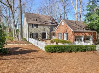 520 Cambridge Way, Sandy Springs, GA 30328