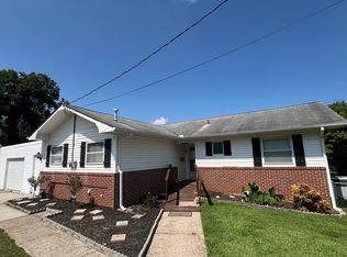 108 Palmer Rd, Oak Ridge, TN 37830