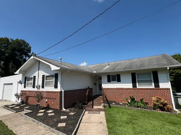 108 Palmer Rd, Oak Ridge, TN 37830