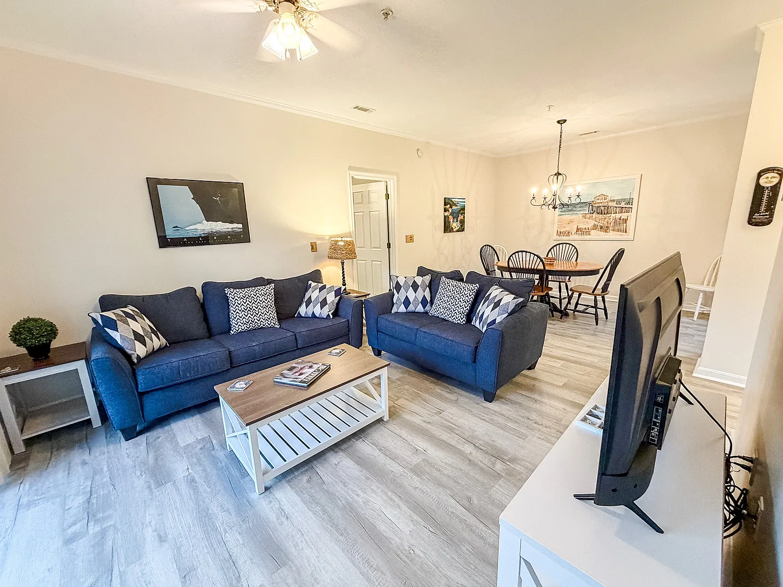 2 bed, 1052 sqft, $1,500 — Photo 4