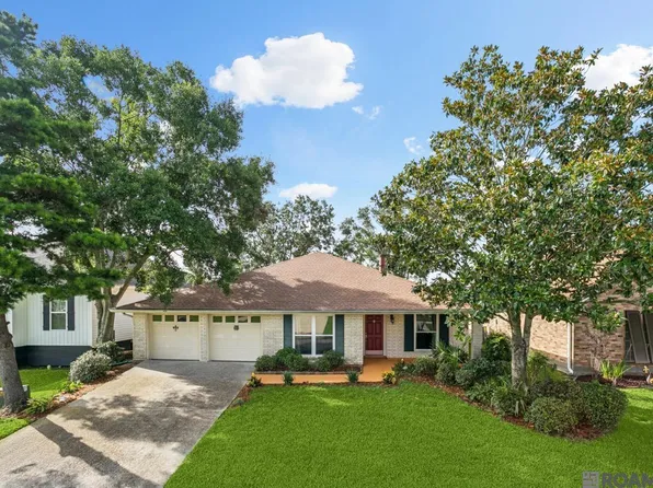 215 Blackfin Cv, Slidell, LA 70458