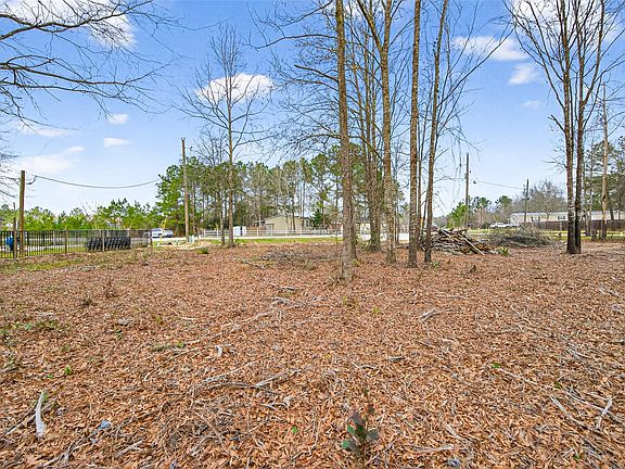 4th image of 191 County Road 3400