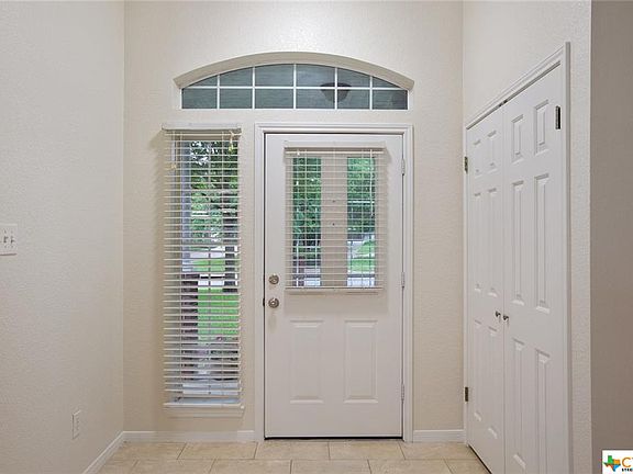5th image of 2811 Sleepy Hollow Ln