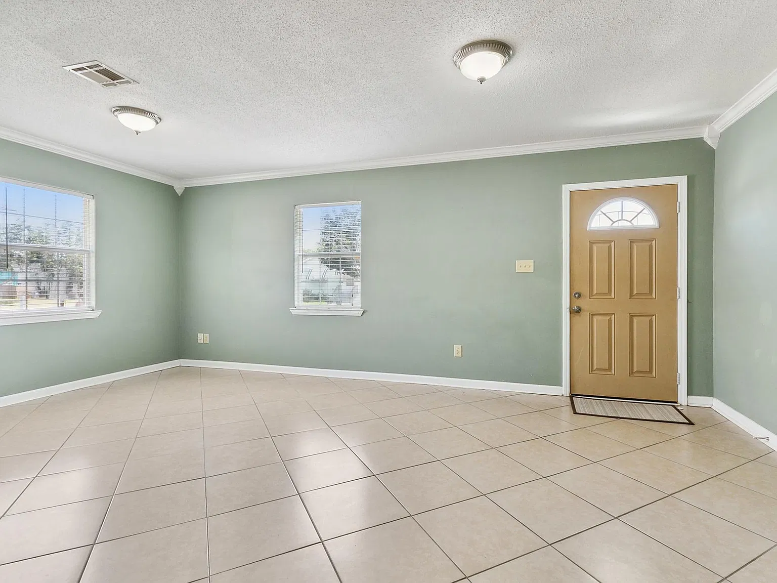 6308 Eads St — Photo 3