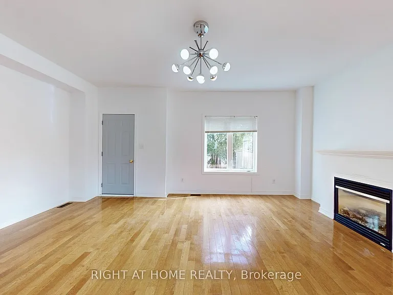 56 N Lake Rd #13 — Photo 9