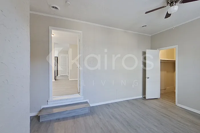 1509 Bell St — Photo 16