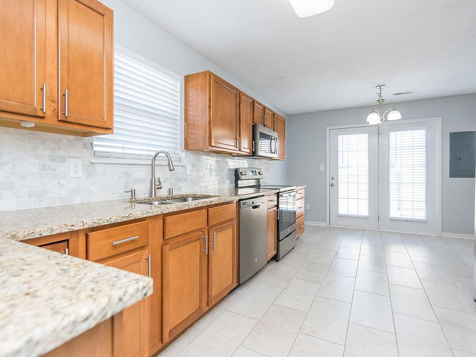 1st image of 111 Santa Monica Dr