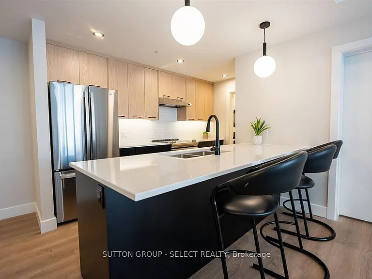 15 James St #305 — Photo 9