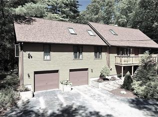 119 Elmdale Rd, Scituate, RI 02857