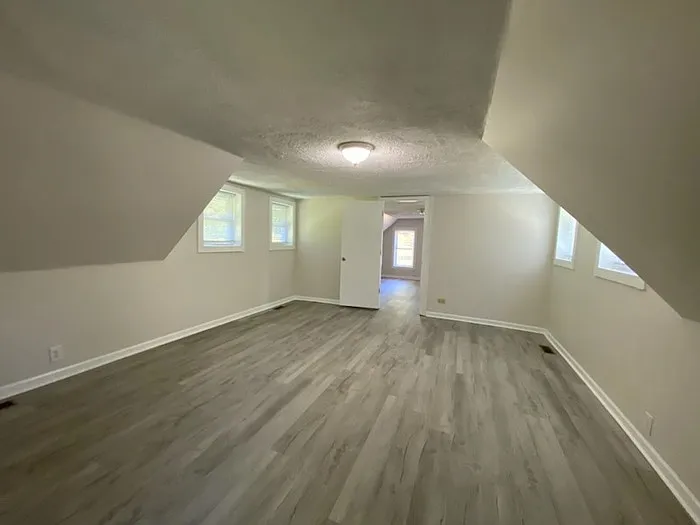 328 Falls Rd — Photo 19