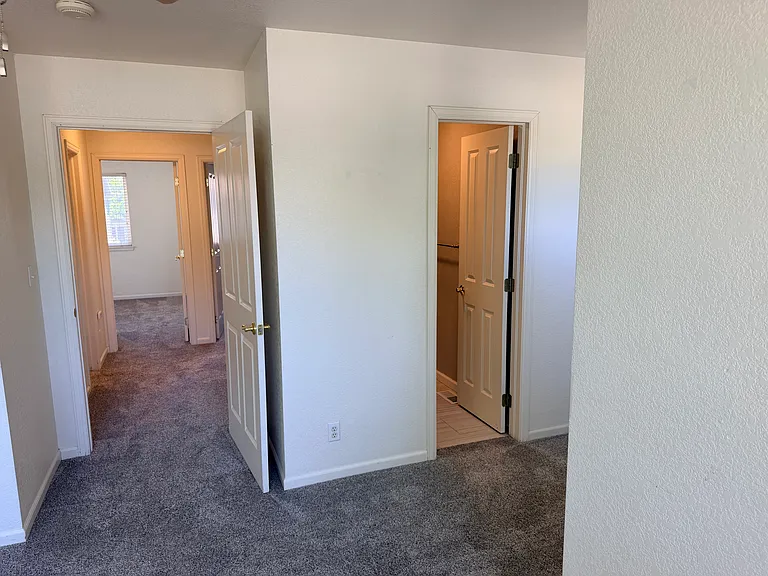 1722 Depew St — Photo 14
