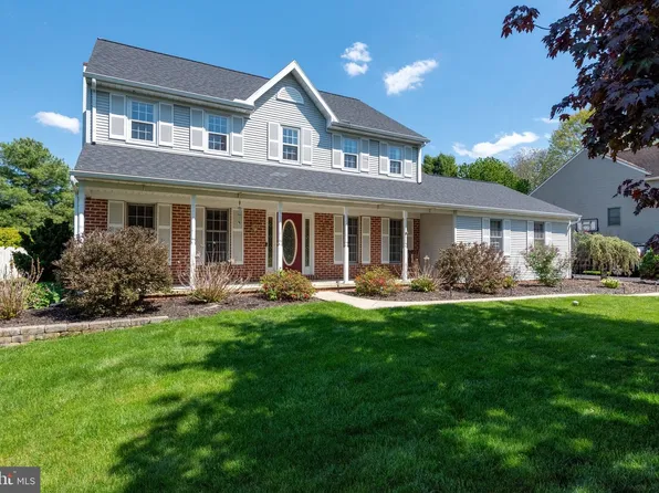 751 Steeplechase Rd, Landisville, PA 17538