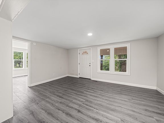 2nd image of 304 Airport Rd