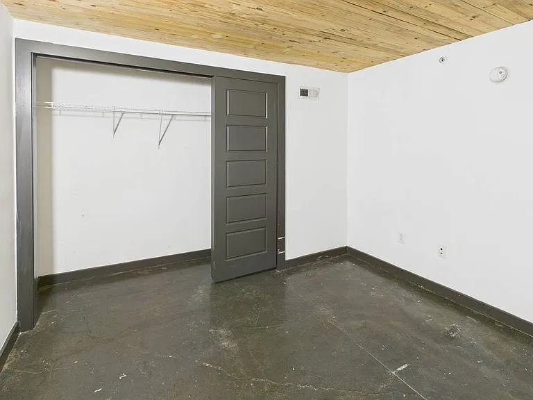 7th Street Lofts — Photo 44