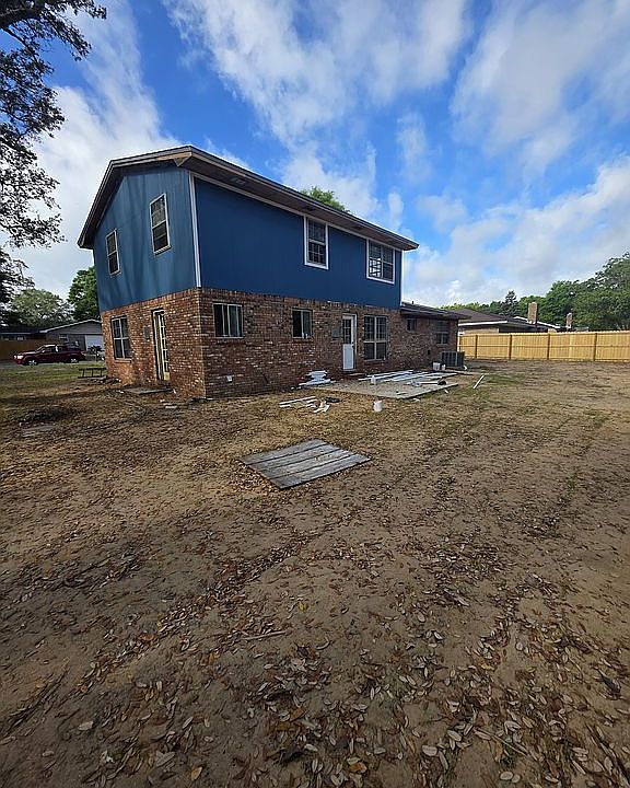 2nd image of 4200 Croydon Rd