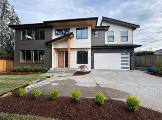 906 232nd St SW, Bothell, WA 98021