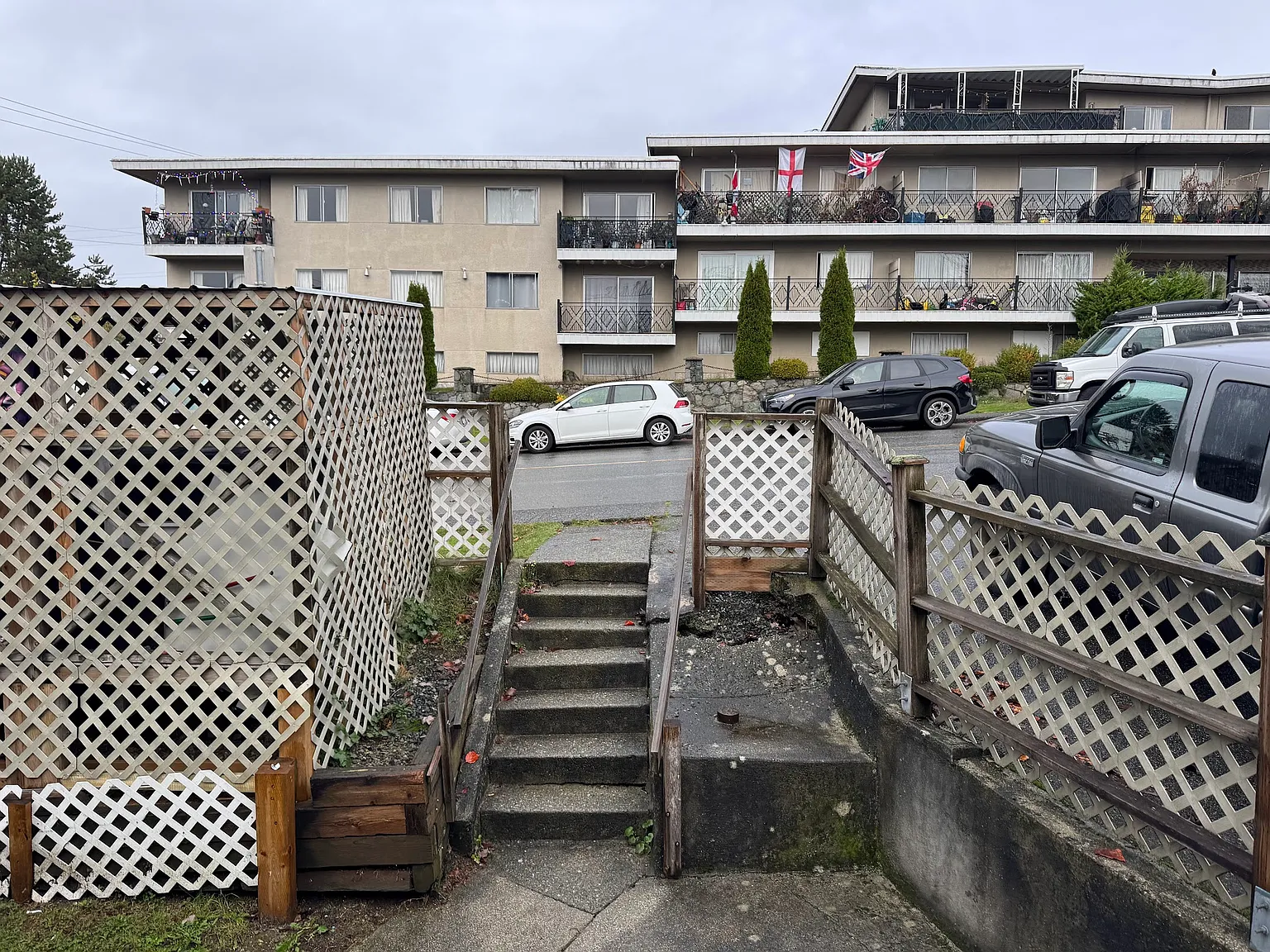 3 bed, 1500 sqft, $2,500 — Photo 4