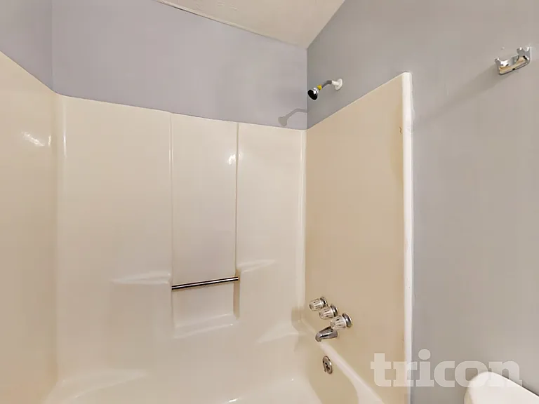 3680 Ashley Woods Dr — Photo 13